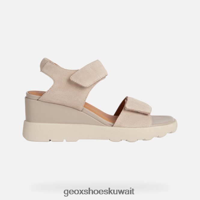 Geox BLL84T70 Spherica Ec6 Woman Sand